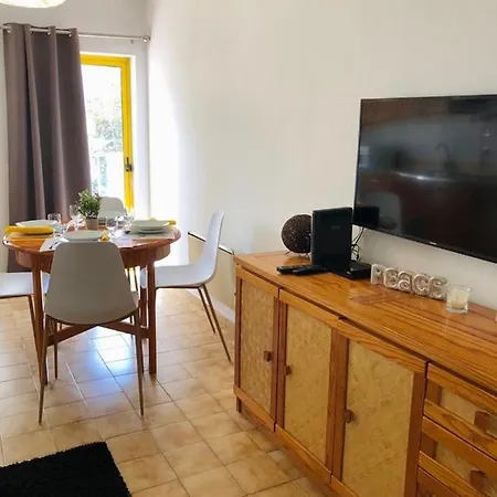 Apartment Apartamento, Clube Da Rocha, 5min Da